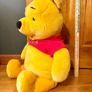COPY - Winnie the Pooh “I Talk” plush.  Like new condition! Tested and works gr…